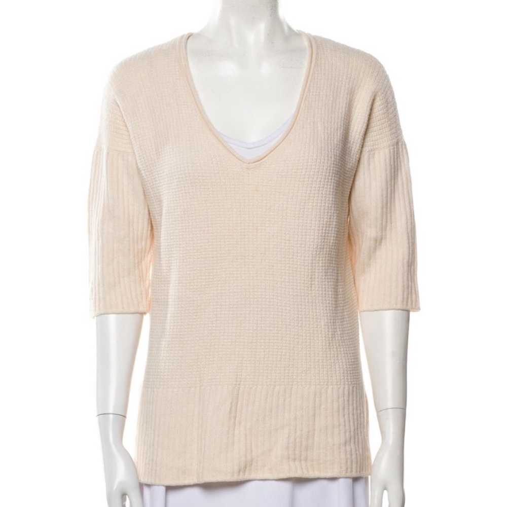 St. John Wool Cream V-Neck Sweater M